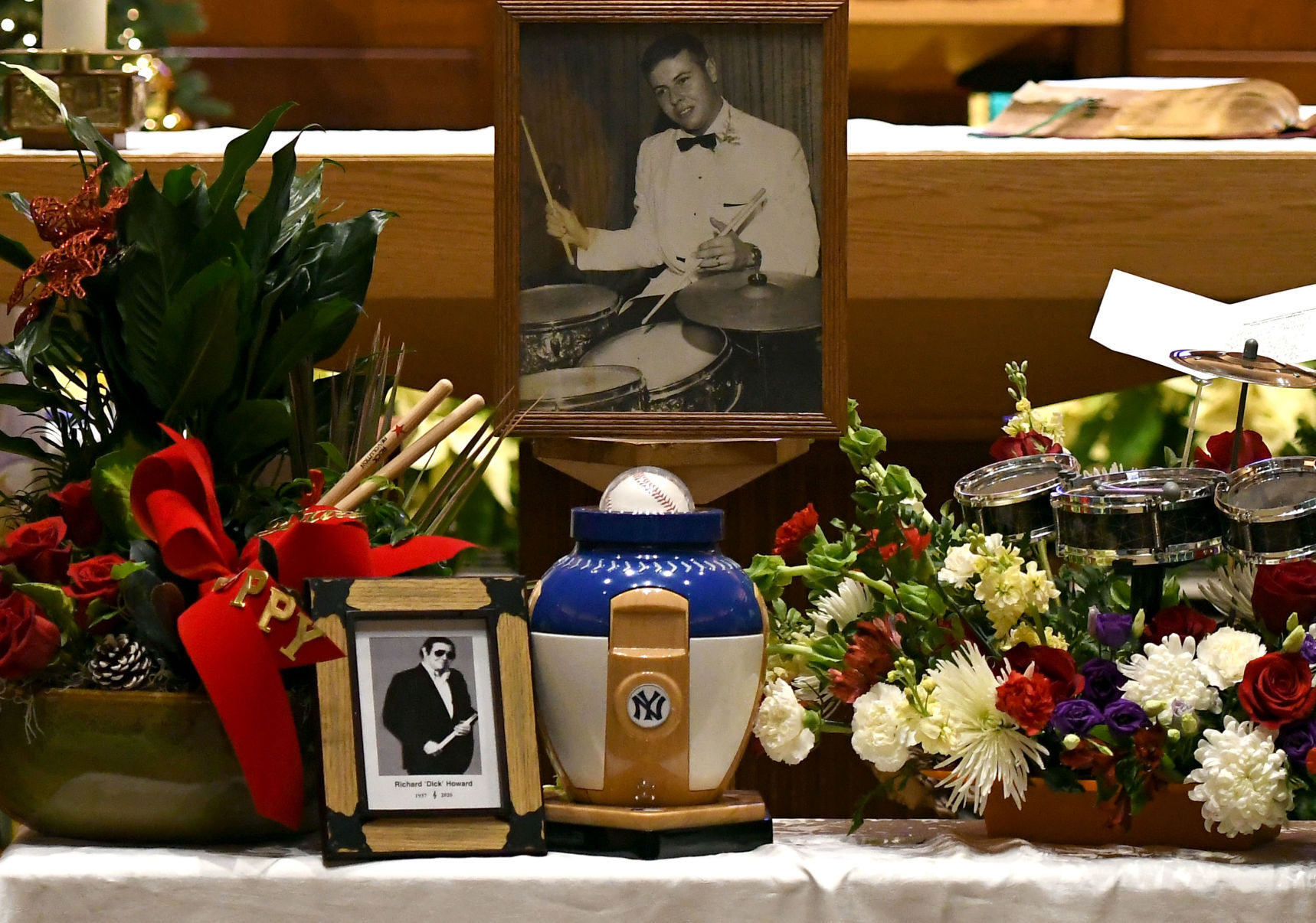 Dick Howard funeral 8